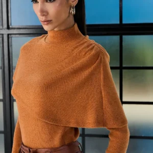 Blusa com capa Carla Loft 747